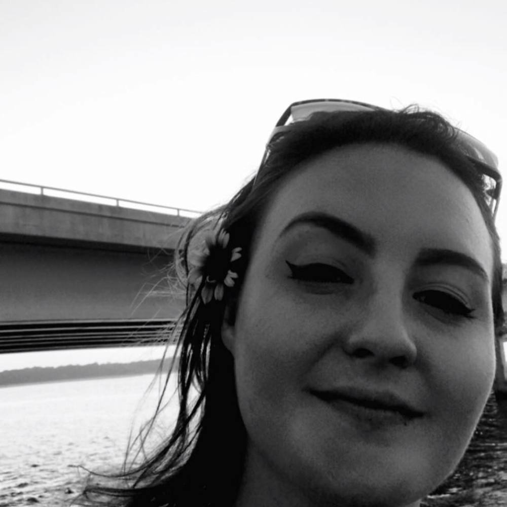 Meet your Posher, Marissa